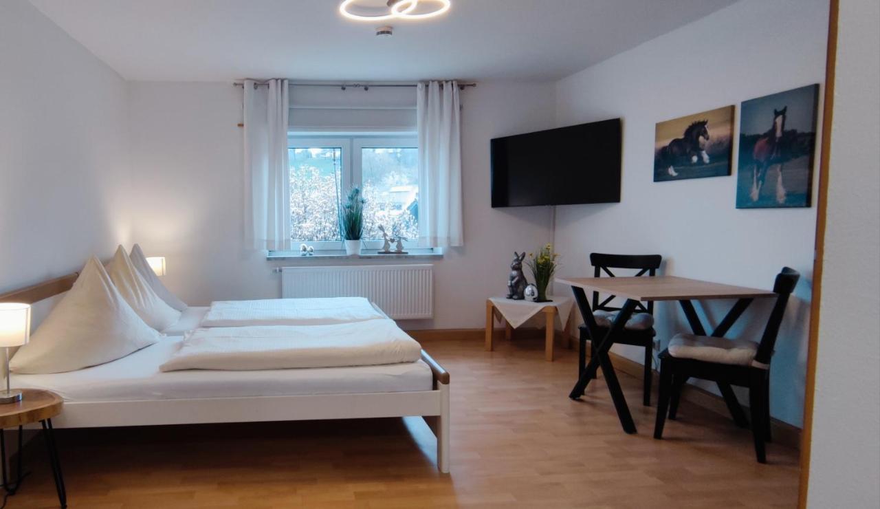 Dorfschaenke Deggendorf Hotel & Apartmenthaus & Biergarten, E-Bike-Verleih Kostenlos Δωμάτιο φωτογραφία