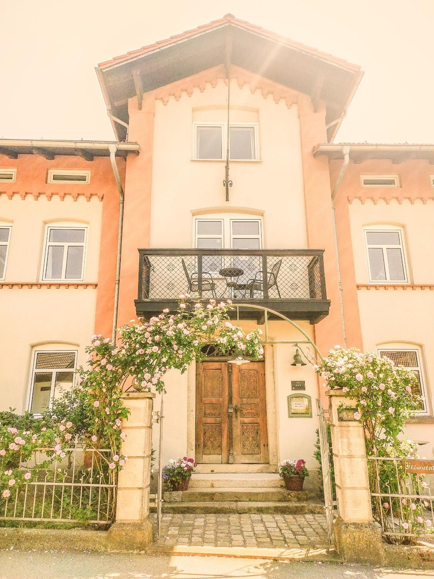 Dorfschaenke Deggendorf Hotel & Apartmenthaus & Biergarten, E-Bike-Verleih Kostenlos Εξωτερικό φωτογραφία